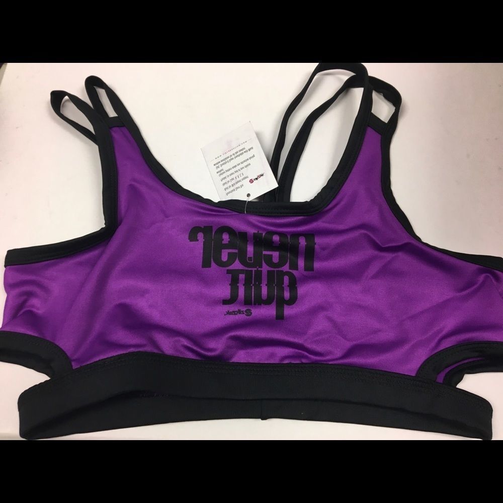 Never Quit - Strappy Bra Medium Impact Workout 👑‎